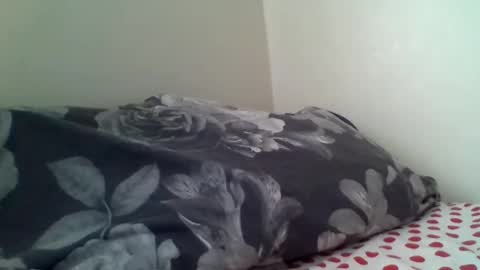 Snapshot of _bunny_b chatting on 27, 10, 2025 I will be back soon online show from 27, 10, 2025