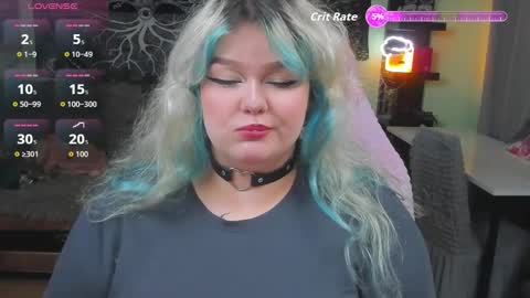 _candym1lky_ online show from 11, 11, 2025