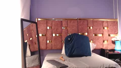 Caroline online show from 6, 2, 2026