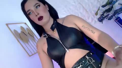 Caroline online show from 21, 9, 2025