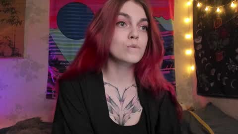 Snapshot of _caroline_coy chatting on 16, 1, 2025 Caroline online show from 16, 1, 2025