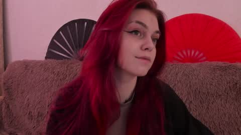 Caroline online show from 22, 4, 2026