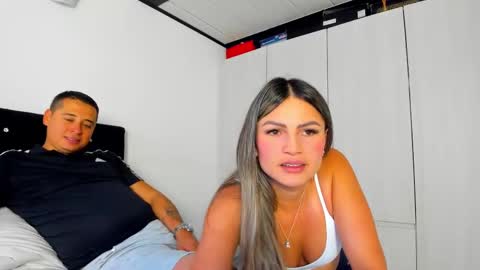 Snapshot of _cereza_ chatting on 11, 2, 2025 Bella online show from 11, 2, 2025