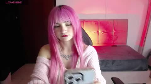 _charlotte_collins_ online show from 15, 5, 2026