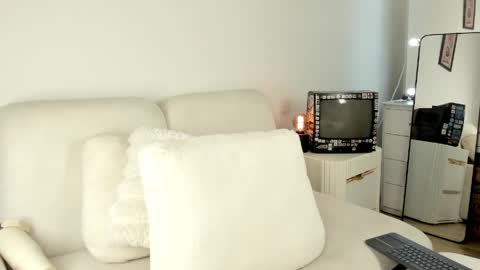 Cherry C. online show from 23, 4, 2026