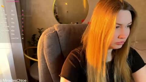 Snapshot of _chloe_miller_ chatting on 4, 5, 2026 _chloe_miller_ online show from 4, 5, 2026