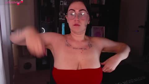 Chrissy online show from 29, 5, 2026