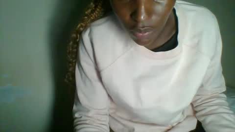 clara online show from 28, 1, 2025