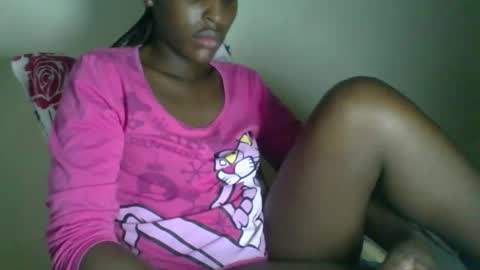 Snapshot of _clara01 chatting on 13, 11, 2025 clara online show from 13, 11, 2025