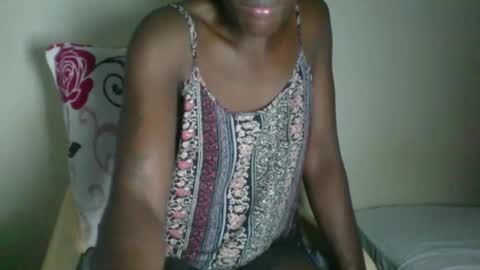 Snapshot of _clara01 chatting on 14, 11, 2025 clara online show from 14, 11, 2025