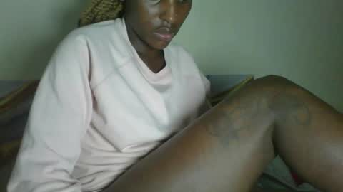 Snapshot of _clara01 chatting on 4, 12, 2025 clara online show from 4, 12, 2025