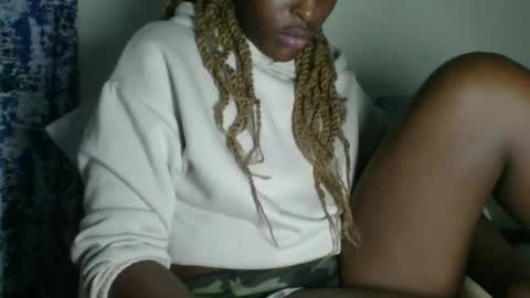 Snapshot of _clara01 chatting on 22, 12, 2025 clara online show from 22, 12, 2025