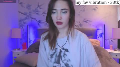 _cotton_candyy online show from 18, 10, 2025