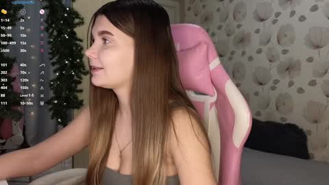 _cute_ice online show from 11, 1, 2025