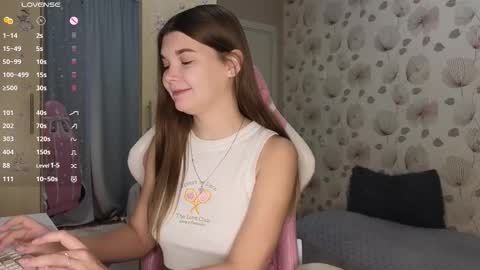 _cute_ice online show from 26, 9, 2025