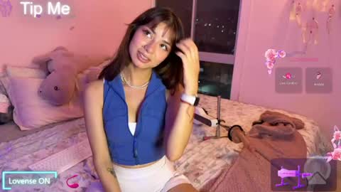 Snapshot of _cute_isabella_ chatting on 27, 5, 2026 _cute_isabella_ online show from 27, 5, 2026