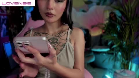 Snapshot of _darkkitty_ chatting on 29, 12, 2024 paula online show from 29, 12, 2024