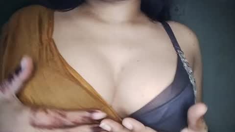 Snapshot of _dreamgirl_0 chatting on 13, 7, 2026 _dreamgirl_0 online show from 13, 7, 2026