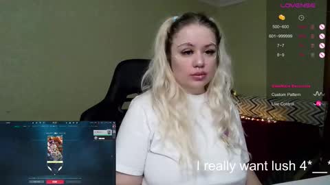 chloue and Gretta online show from 18, 2, 2025