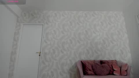 Elysa online show from 1, 10, 2025