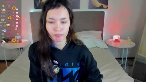 _emily__strike_ online show from 9, 9, 2025