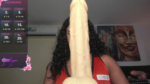 _emily_perez online show from 8, 1, 2025