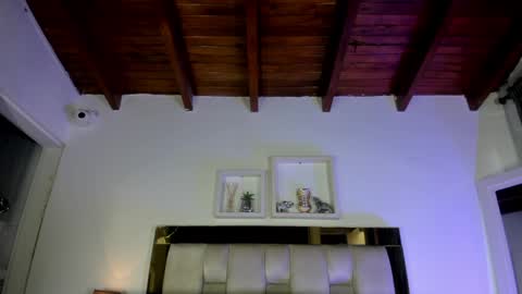 Isabella online show from 28, 3, 2026