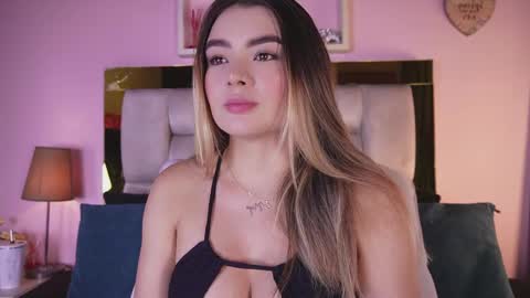 Isabella online show from 4, 6, 2026
