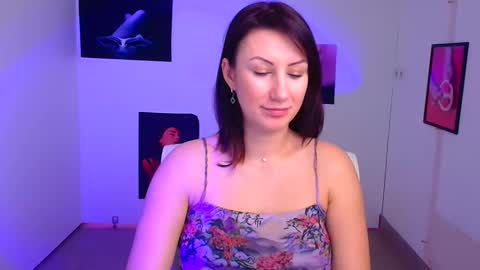 Emma online show from 4, 2, 2025