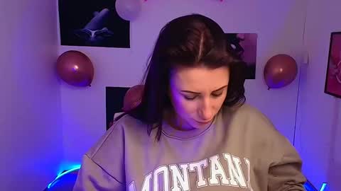 Emma online show from 27, 2, 2025