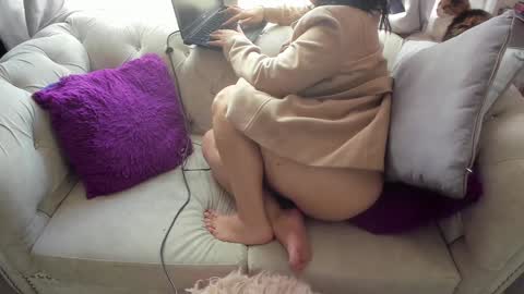 Snapshot of _emma_loyd_ chatting on 17, 12, 2024 Emma online show from 17, 12, 2024