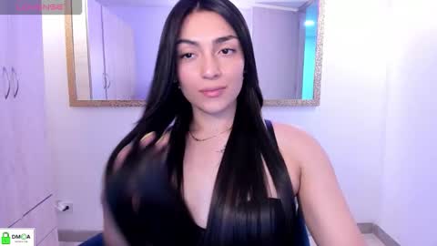  Erica Vanderhill  online show from 22, 12, 2025