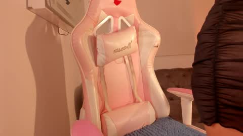 Eva online show from 8, 4, 2026