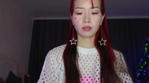 EveEva online show from 18, 12, 2024