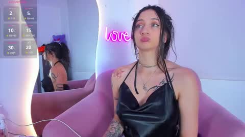Snapshot of _gabbyx_ chatting on 13, 9, 2025 Gabby online show from 13, 9, 2025