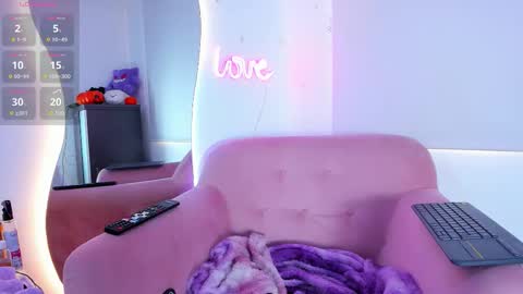 Snapshot of _gabbyx_ chatting on 21, 9, 2025 Gabby online show from 21, 9, 2025