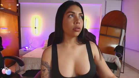 Snapshot of _gaby1 chatting on 12, 3, 2025 Juliana Gaby Kloe online show from 12, 3, 2025