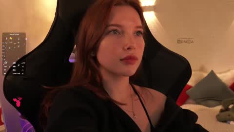 Snapshot of _gardenofeden_ chatting on 8, 3, 2025 gardenofeden online show from 8, 3, 2025