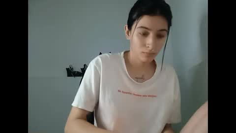 Snapshot of _genesid_dixton chatting on 17, 2, 2025 Mia-foster online show from 17, 2, 2025