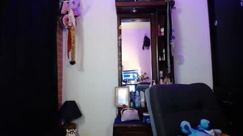 Snapshot of _girl_dream chatting on 25, 1, 2025 valeryindependent model online show from 25, 1, 2025