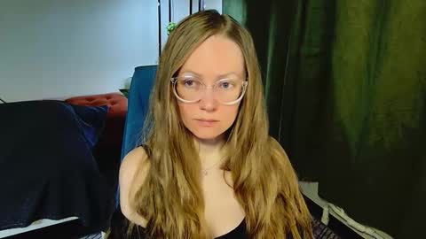 _goldilocks__ online show from 26, 9, 2025