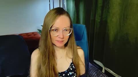 _goldilocks__ online show from 28, 9, 2025