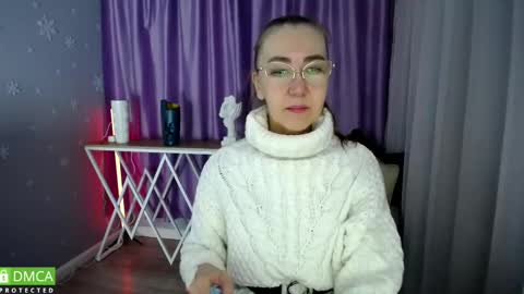 _greybunny_ online show from 22, 1, 2025