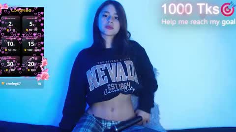 Gwen online show from 12, 9, 2025