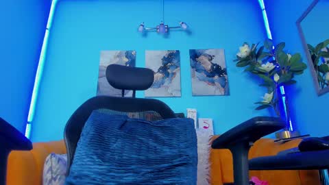 Mathews online show from 27, 2, 2025