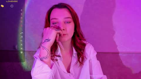 Snapshot of _hey_scarlett_ chatting on 3, 12, 2024 _hey_scarlett_ online show from 3, 12, 2024