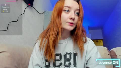 Snapshot of _hey_scarlett_ chatting on 6, 12, 2024 _hey_scarlett_ online show from 6, 12, 2024