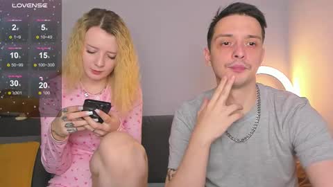 Snapshot of _hey_scarlett_ chatting on 5, 10, 2025 _hey_scarlett_ online show from 5, 10, 2025