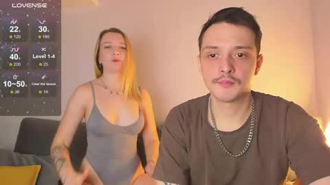 Snapshot of _hey_scarlett_ chatting on 13, 10, 2025 _hey_scarlett_ online show from 13, 10, 2025