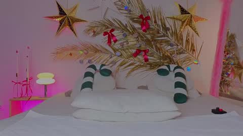 Holly online show from 12, 1, 2025